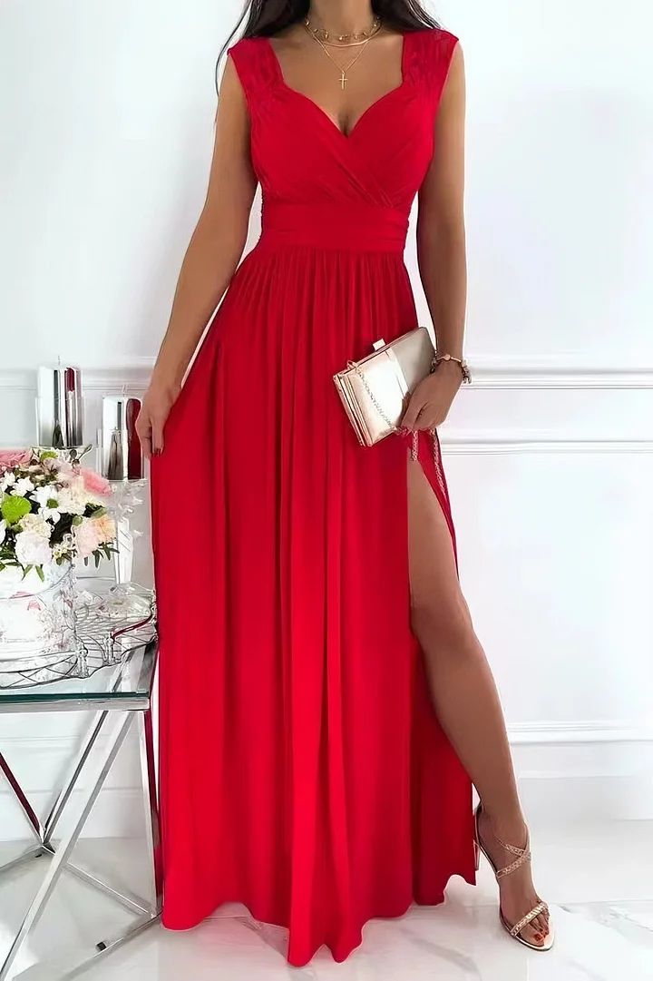 Robe Sans Manches en Dentelle avec Découpes au Bas et au Dos