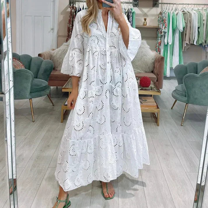 Chic Embroidered Lace Robe