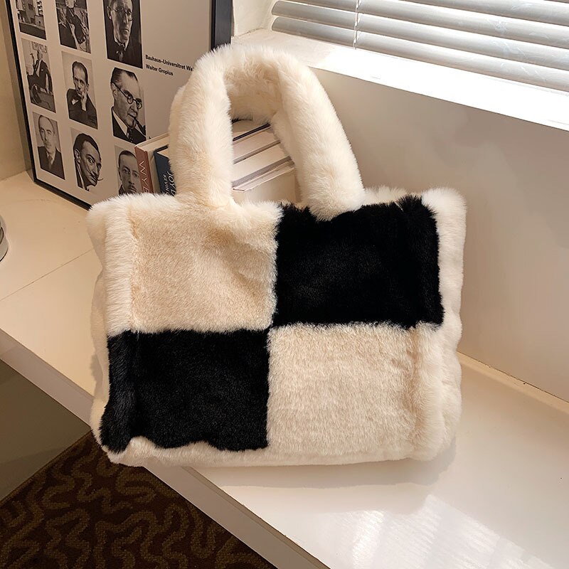 Chic Sac à Main en Peluche Dante | Accessoire d'Hiver Élégant pour Femmes