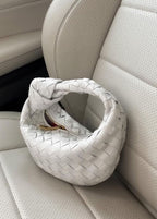 Sac à main tissé chic